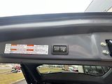 Toyota Corolla Cross 2.0 Hybrid FWD GR SPORT VIP - náhled 17