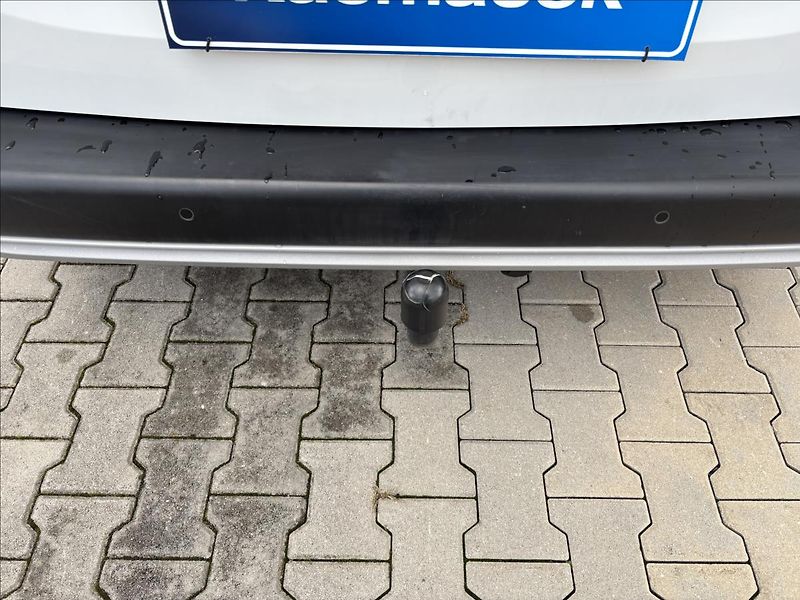 Peugeot Rifter 1,5 Bluehdi 75kW Allure - fotka 14 z 39