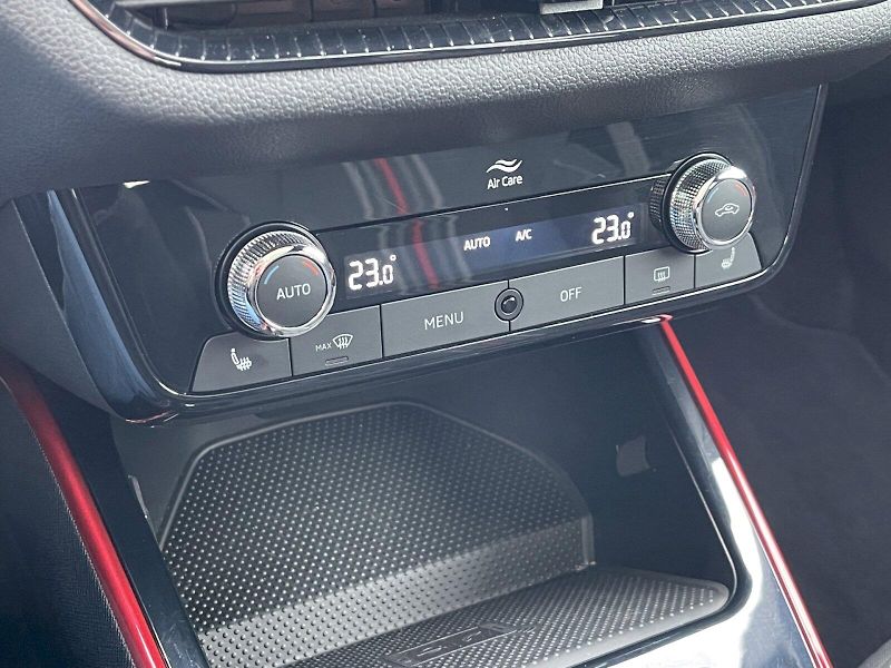 Škoda Fabia (2024) 1.0 TSI 81kW Monte Carlo - fotka 13 z 34