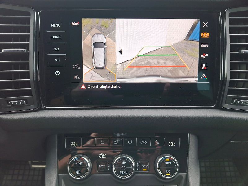 Škoda Kodiaq (2022) SportLine DSG 4x4 2,0TDi 147kW - fotka 22 z 35