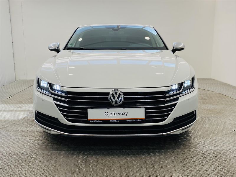 Volkswagen Arteon 2,0 TDI DSG 110 kW Elegance - fotka 4 z 26
