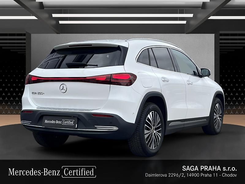 Mercedes-Benz EQA 250+ - fotka 4 z 22