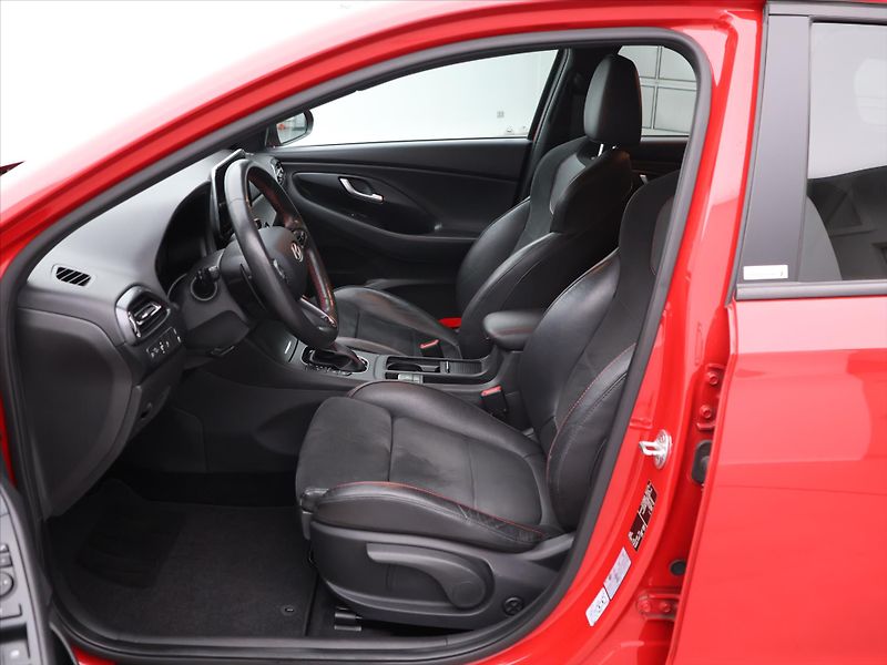 Hyundai i30 1,5 T-GDi Aut. N-Line Premium - fotka 11 z 30