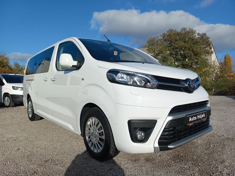 Toyota ProAce Verso (2023) 2.0D-4D 106kW L2 8-míst ČR DPH - fotka 2 z 21
