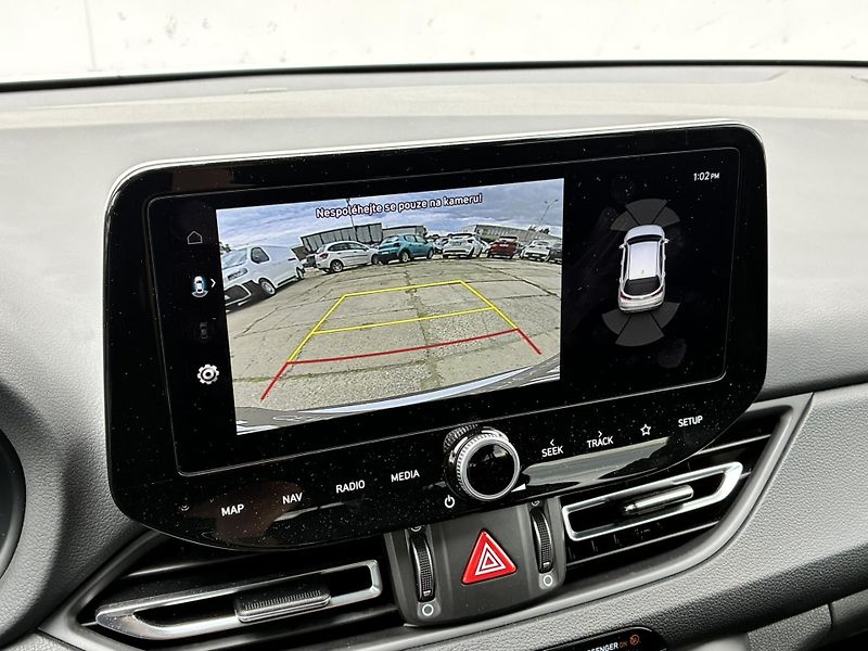 Hyundai i30 1.5 CVVT 71kW Style - fotka 17 z 21