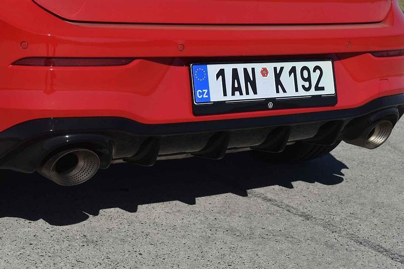 Tento vůz nabízí skutečnou zábavu pro zkušené řidiče.