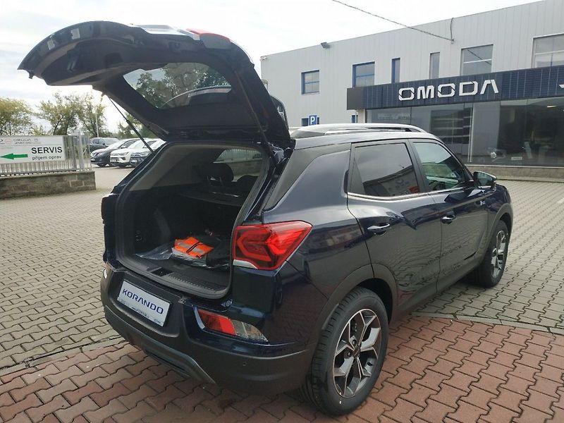 KGM Korando 1.5T, SMART,4WD, MT, SKLADEM - fotka 8 z 28