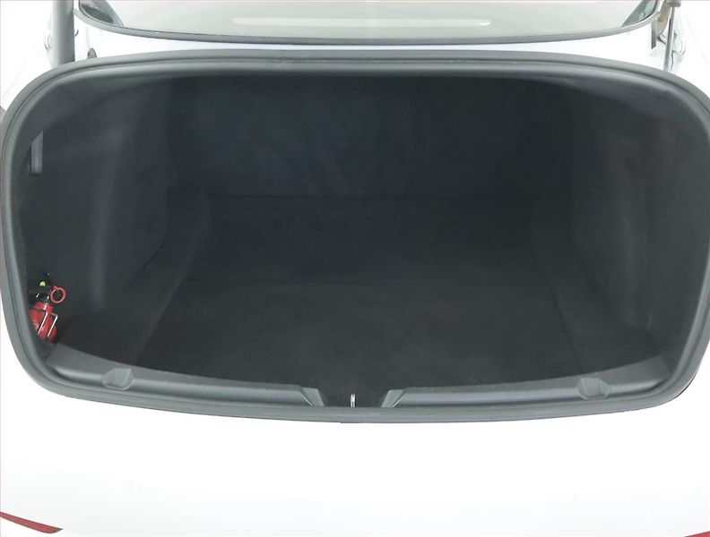 Tesla Model 3 (2022) Long Range 4WD 79kWh, SoH 91% - fotka 14 z 23