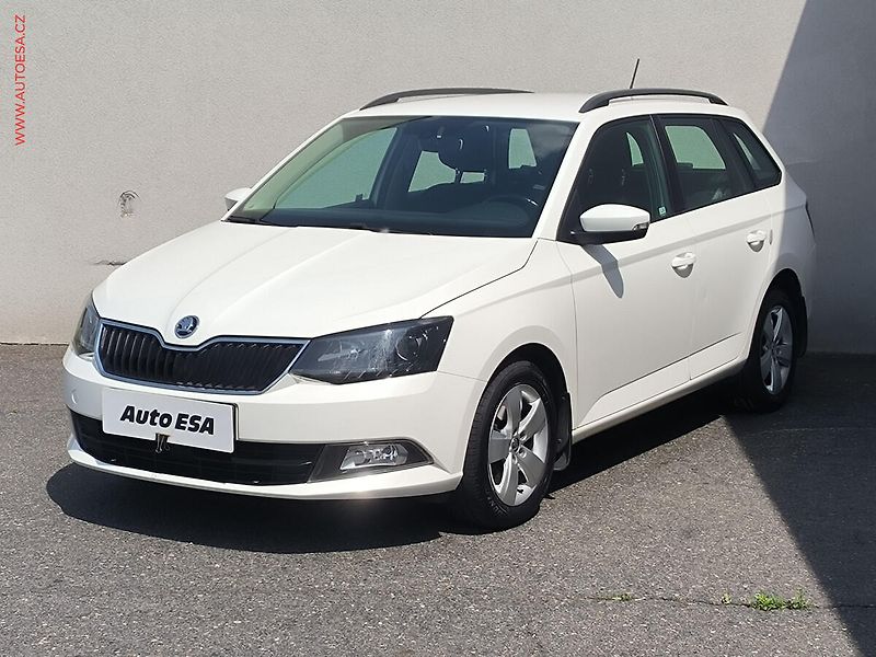 Škoda Fabia (2016) 1.2 TSi, 2.maj,ČR - fotka 3 z 21