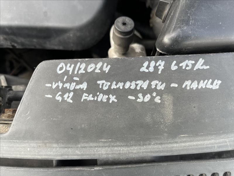 Volkswagen Sharan 1,9 TDi ROZVODY TAŽNÉ STK 4/28 - fotka 26 z 31