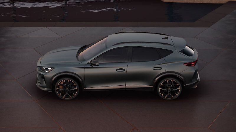 Cupra Formentor (2026) VZ5 2.5 TSI 390k DSG 4WD - fotka 2 z 7