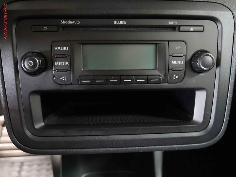 Škoda Roomster (2013) 1.2 TSI, 1.maj, AC, STK7/28 - fotka 12 z 14