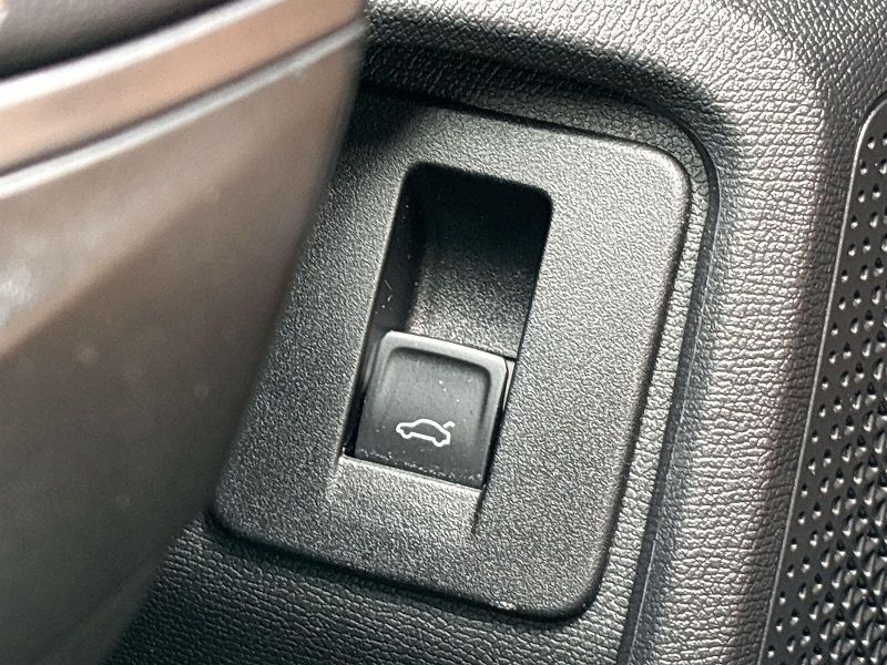 Cupra Formentor (2024) 1.5 TSI DSG - fotka 23 z 32