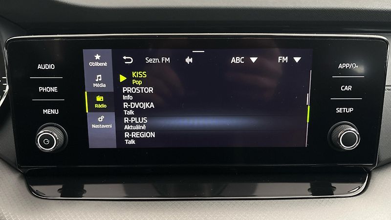 Škoda Octavia 2.0 TDI Ambition - fotka 11 z 24