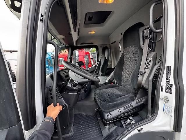 Mercedes-Benz (2019) Arocs 3243 8x4 Bordmatik EURO  - fotka 11 z 18