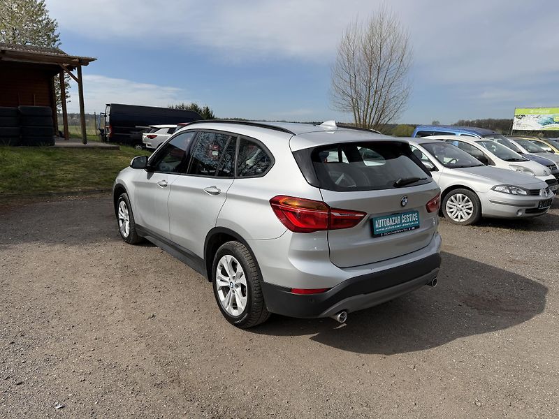 BMW X1 2.0 D XDRIVE - fotka 8 z 21
