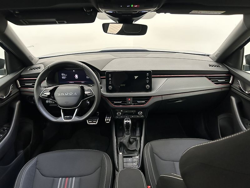 Škoda Kamiq 1.5 TSI Monte Carlo - fotka 5 z 29