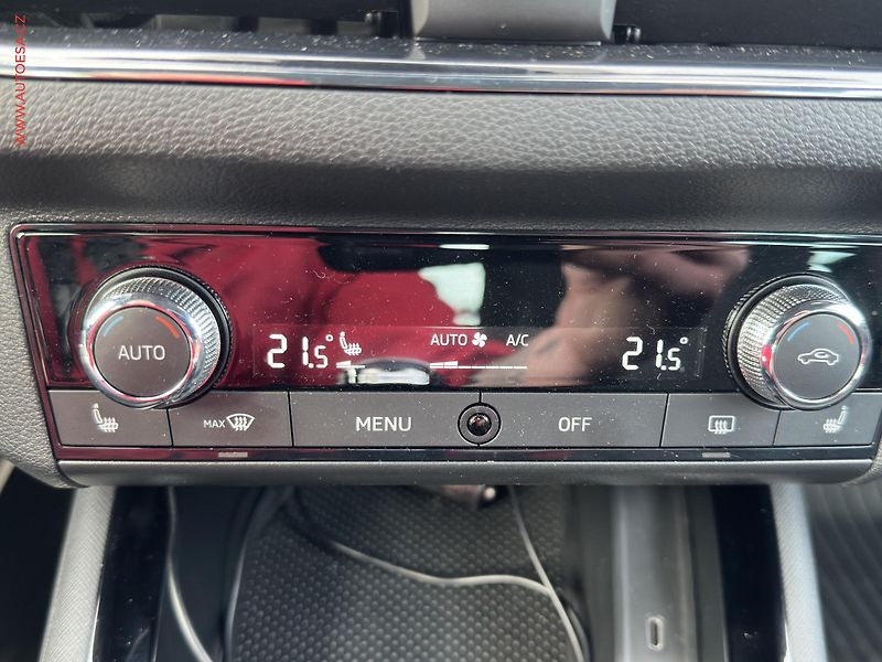 Škoda Scala (2020) 1.5 TSi, 1.maj,ČR, Style - fotka 16 z 22