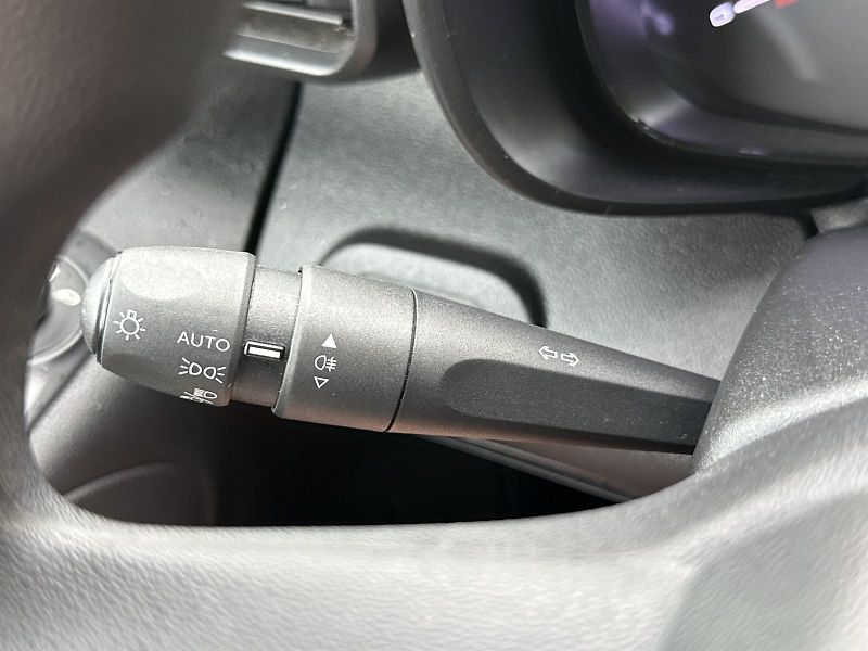 Citroën Berlingo (2022) 1.5 HDI LIVE PACK - fotka 16 z 26