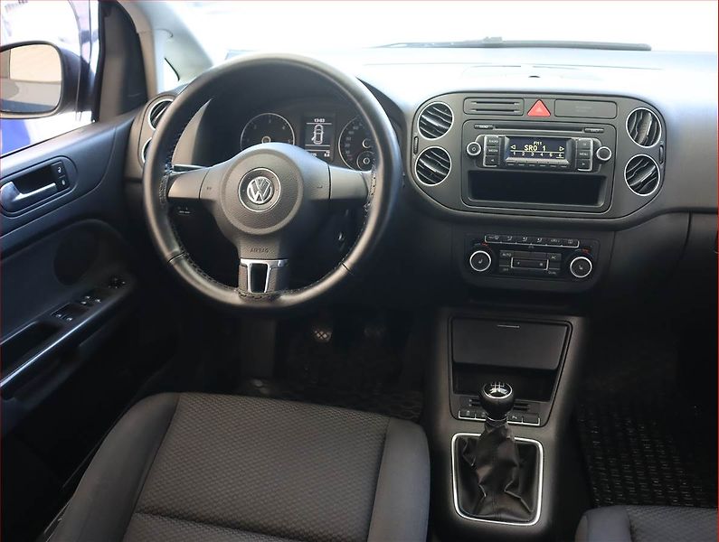 Volkswagen Golf Plus (2011) 1.6 TDI, Park. senzory - fotka 7 z 15