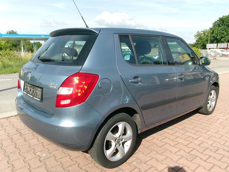 Škoda Fabia (2010) 1,2TSi ELEGANCE AC ALU - fotka 10 z 28