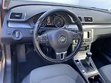 Volkswagen Passat (2011) 2.0TDi, 1.maj, Navi, park - náhled 13