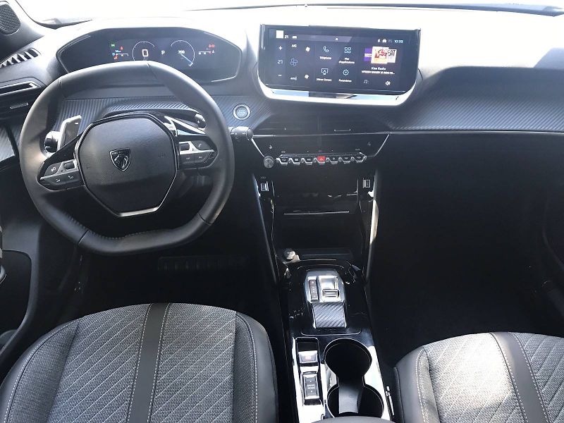Peugeot 2008 (2026) ALLURE Hybrid  1,2 110 e-DCS6 - fotka 6 z 7