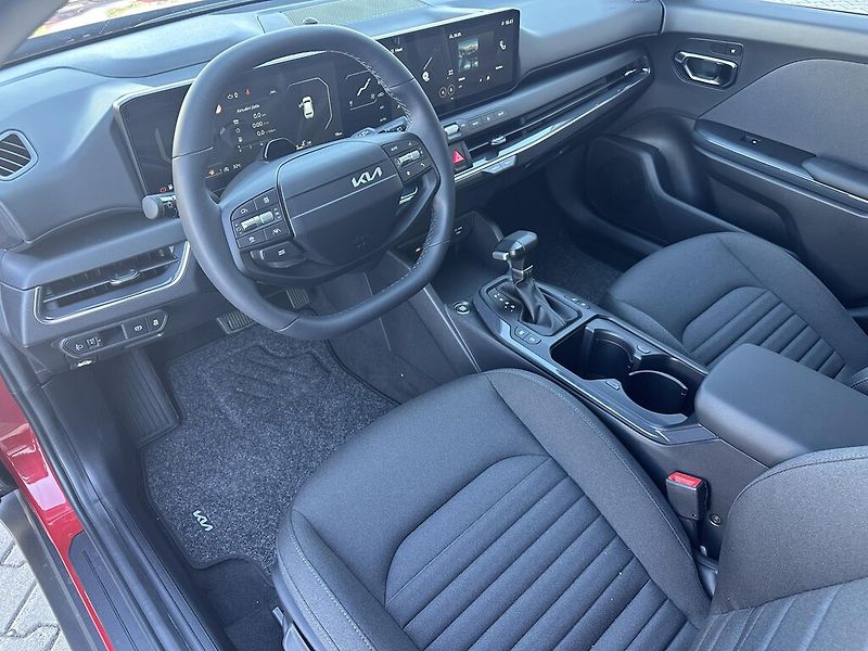 Kia K4 Sportswagon (2026) 1,6 T-GDi 7DCT 110 kW EXCLUSIV - fotka 4 z 6