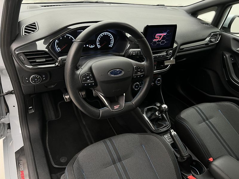 Ford Fiesta ST Performance Záruka - fotka 4 z 41