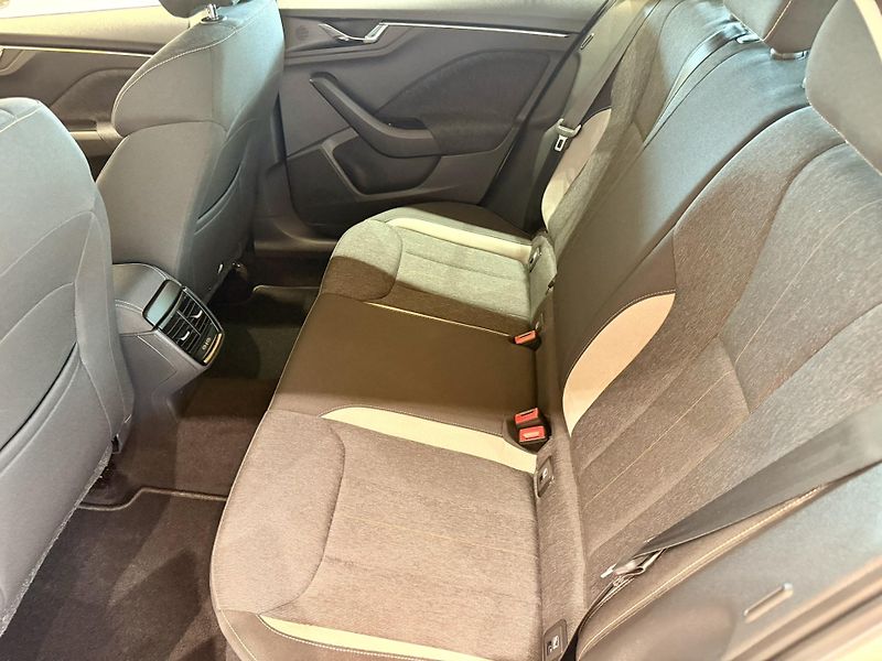 Škoda Scala 1.5 TSi 110 Kw Style Extra - fotka 20 z 25