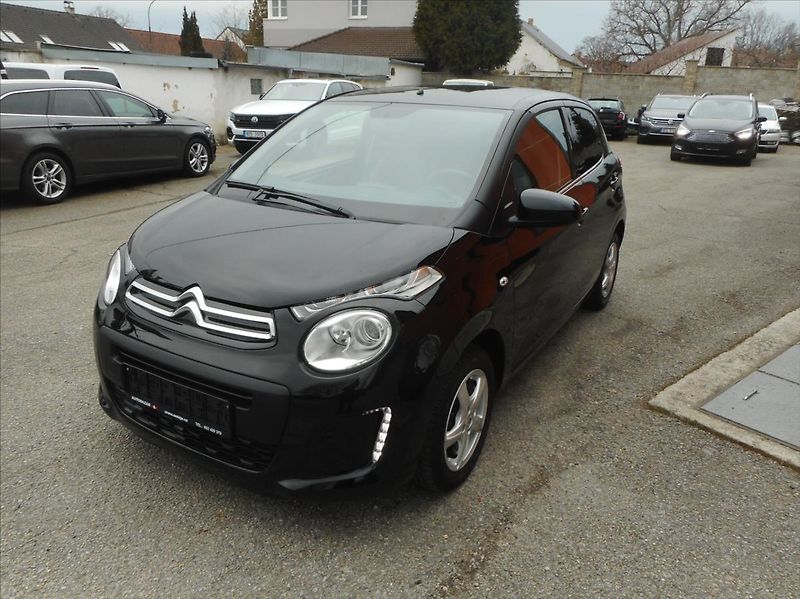 Citroën C1 1,0 VTi - fotka 1 z 23