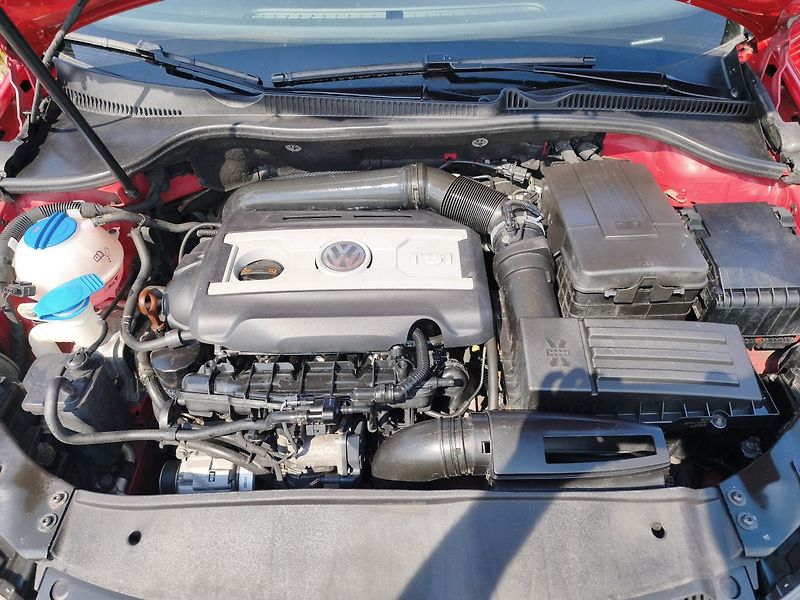 Volkswagen Golf (2012) - fotka 4 z 30