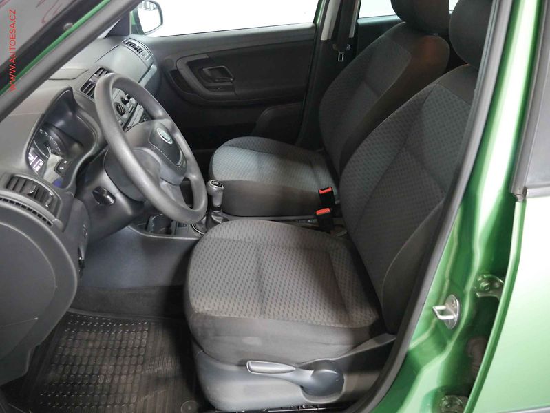 Škoda Fabia (2012) 1.2 TSi, ČR, AC, STK7/28 - fotka 9 z 14