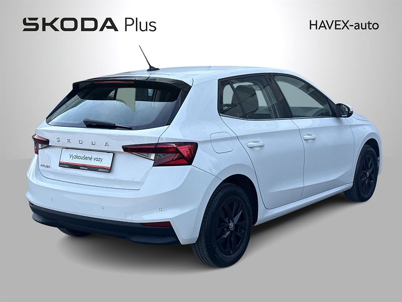 Škoda Fabia (2022) 1.0 TSI DSG Style - fotka 2 z 29