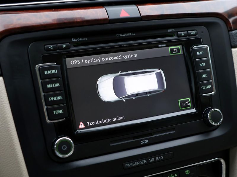 Škoda Superb 2,0 TDI 4x4 DSG Exclusive Kůže - fotka 22 z 34