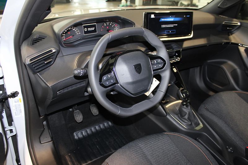 Peugeot 2008 (2026) 2008 BUSINESS Turbo 100 MAN6  - fotka 7 z 16