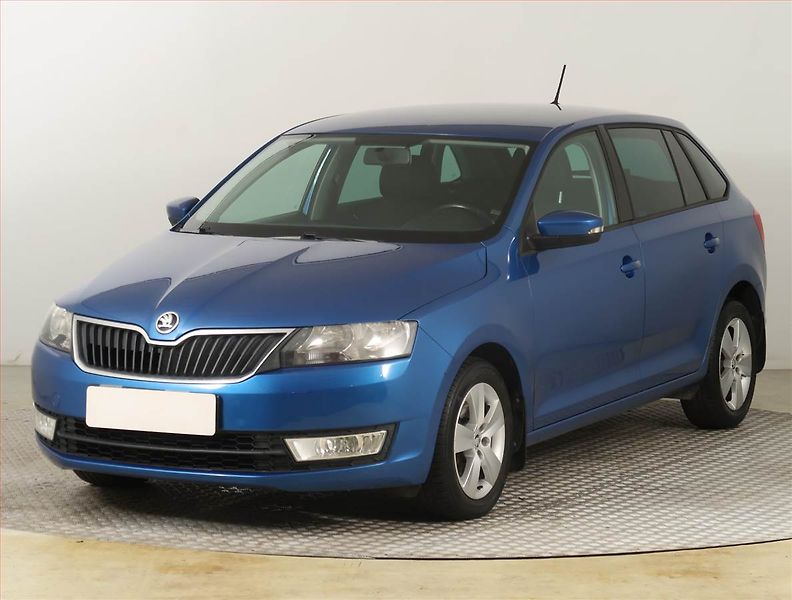Škoda Rapid (2015) Spaceback 1.2 TSI, Serv.kniha - fotka 2 z 16
