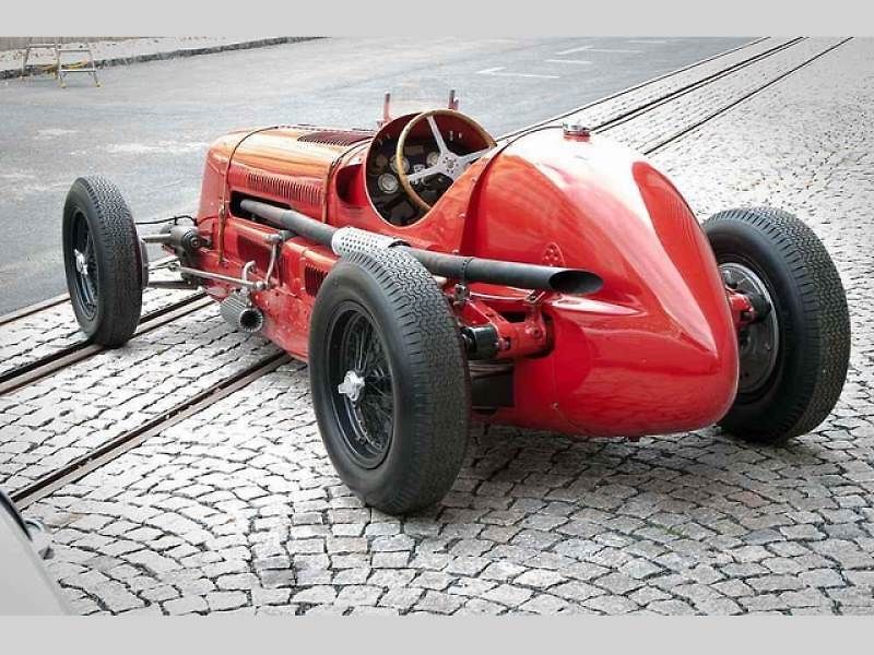 V Národním technickém muzeu se představí vzácné vozy značky Maserati.