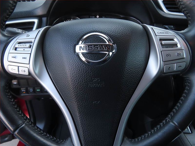 Nissan Qashqai (2016) Premier Edition 1.2 DIG-T - fotka 18 z 23