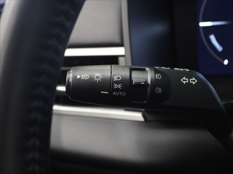 Mitsubishi Outlander 2,4 PHEV AWD Instyle TAŽNÉ - fotka 22 z 30