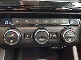 Škoda Octavia (2015) Scout 2.0 TDI, 4X4, Automat - náhled 21