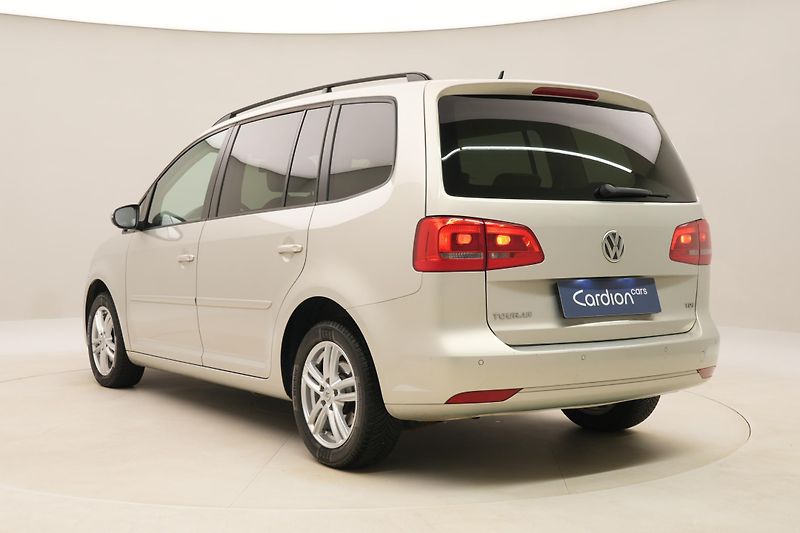 Volkswagen Touran 1.6TDI 77kW  - fotka 10 z 30
