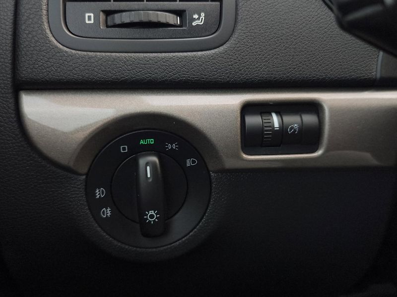 Škoda Yeti (2015) ELEGANCE 1.4 TSI 90kW, ČR, 1. - fotka 17 z 29