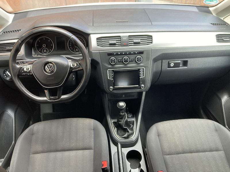 Volkswagen Caddy (2018) MAXI 2,0TDi 7míst  HIGHLINE - fotka 9 z 19