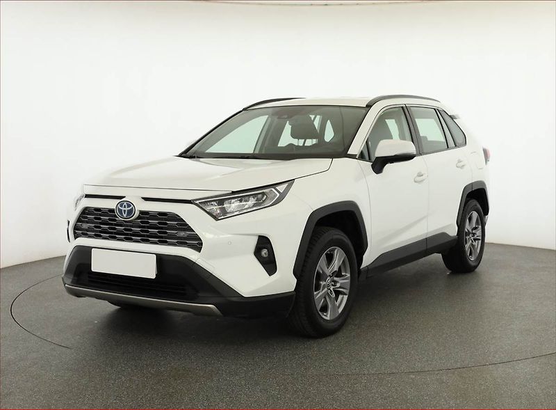 Toyota RAV4 (2022) 2.5 Hybrid - fotka 2 z 19
