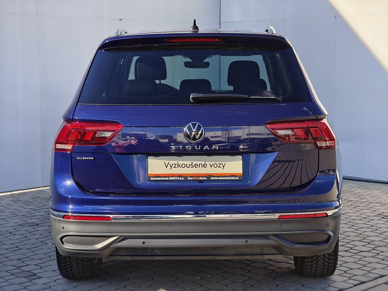 Volkswagen Tiguan Life 7DSG 1,5TSi - fotka 22 z 22