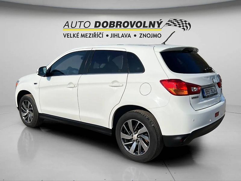 Mitsubishi ASX 2.2 Di-D (110kW) 4WD AT6/8234 - fotka 5 z 50