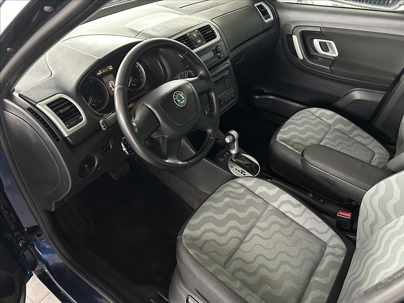 Škoda Roomster 1,6   AUTOMATICKÁ PŘEVODOVKA - fotka 7 z 23