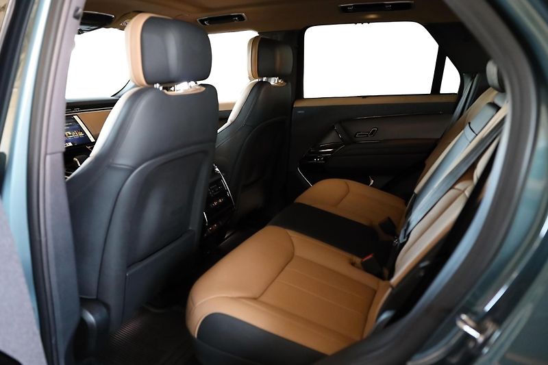 Land Rover Range Rover Sport (2024) - fotka 14 z 19