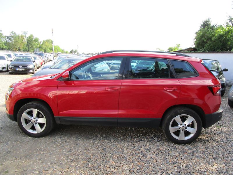 Škoda Karoq 1,6TDI-85KW-DSG-NOVÁ STK - fotka 4 z 30